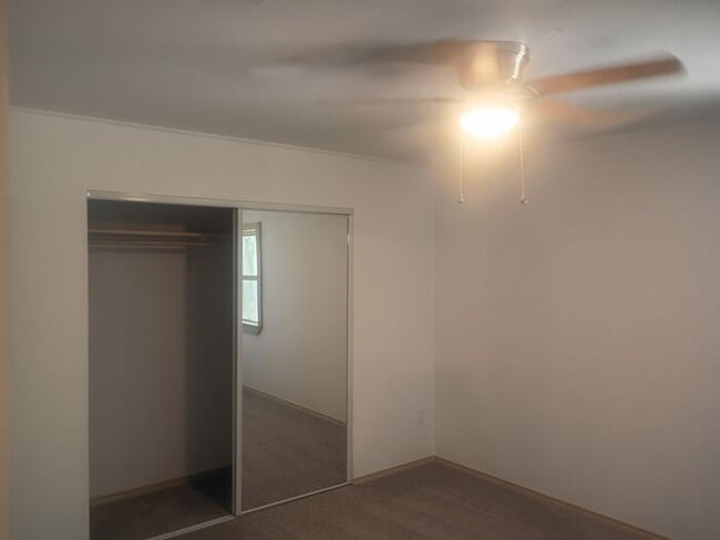 Building Photo - This one has it ALL! Rare with privacy and views! Large shed and truck/boat storage!