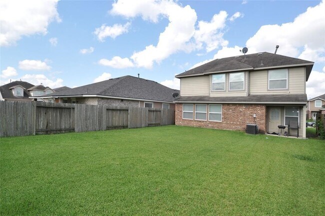 Building Photo - 2406 Padgett Ct