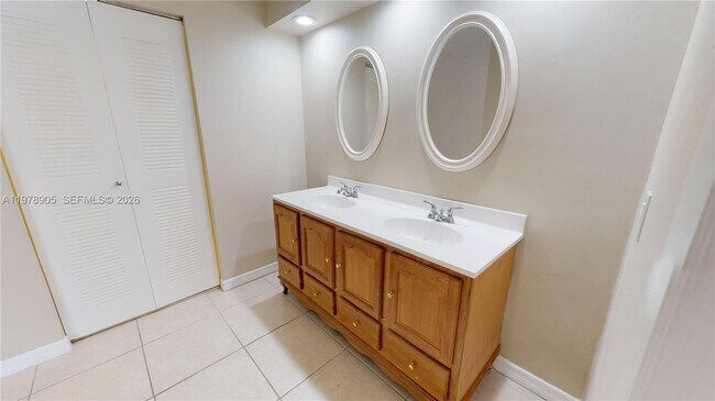 Building Photo - 15012 SW 146th St