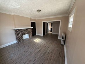 Building Photo - 1801 Stanwood Rd