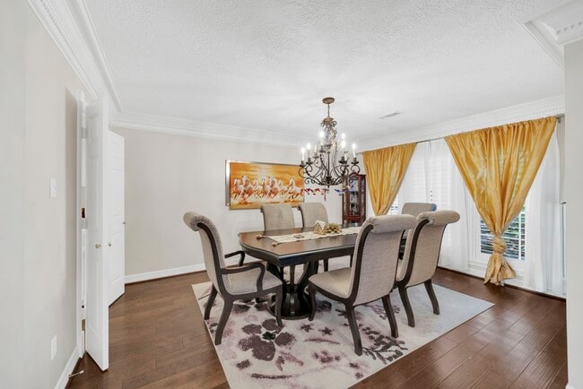 Building Photo - 70 N Skyflower Ct