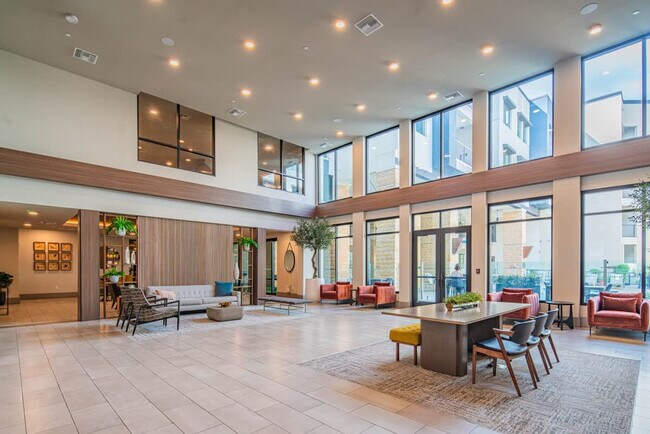 Building Photo - 15501 N Dial Blvd