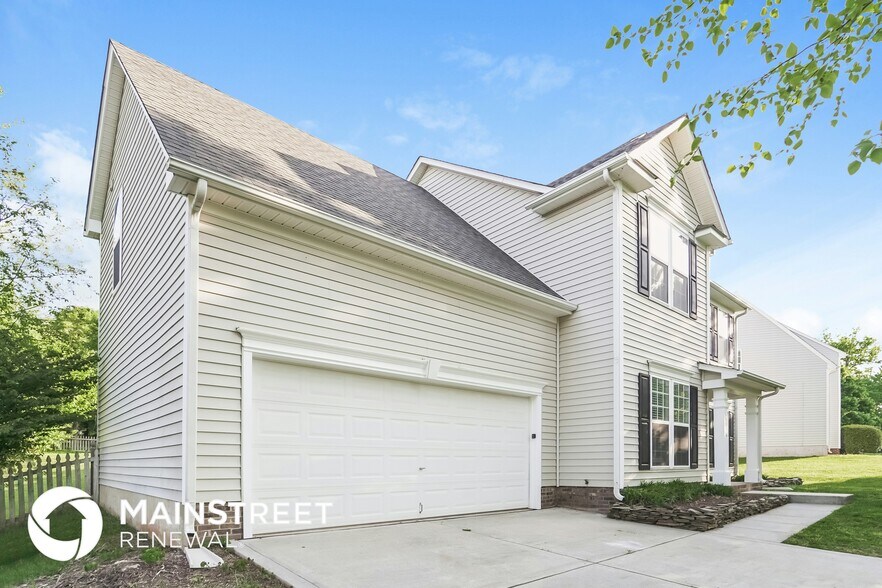 Building Photo - 10036 Spring Park Dr