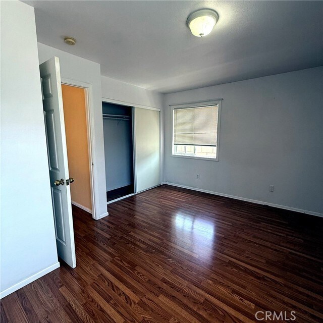 Building Photo - 4586 W 142nd St