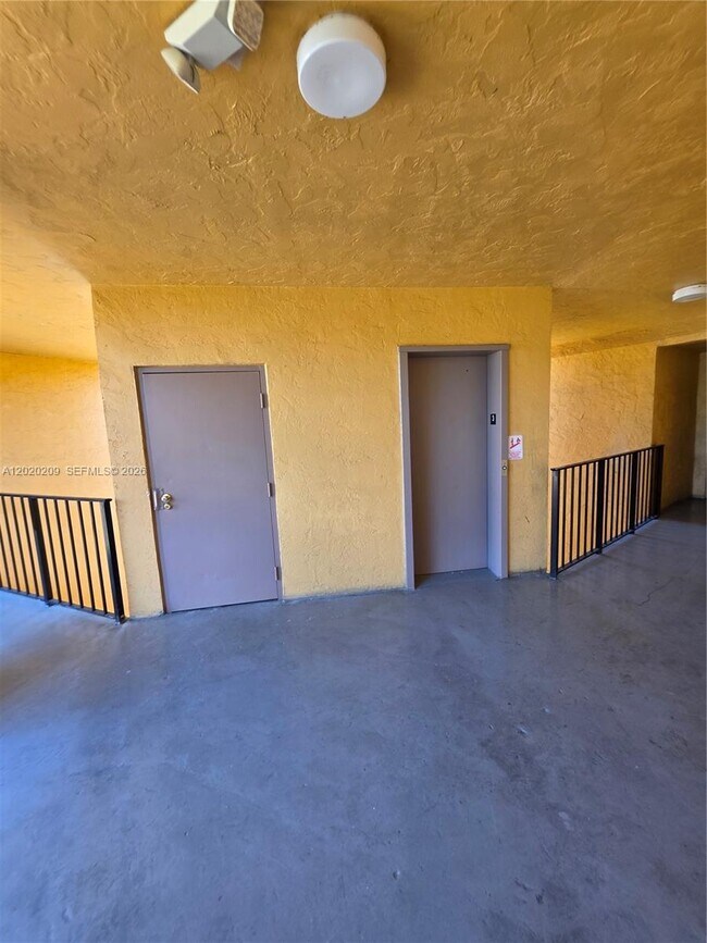 Building Photo - 4374 NW 9th Ave