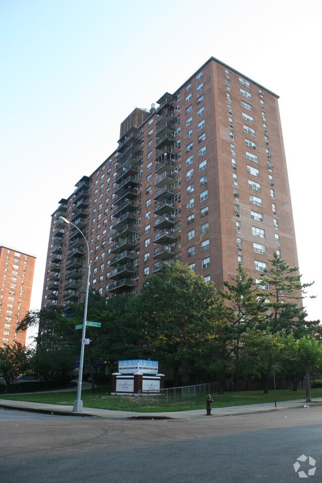 LafayetteBoynton 825875 Boynton Ave Bronx NY 10473 Apartment Finder