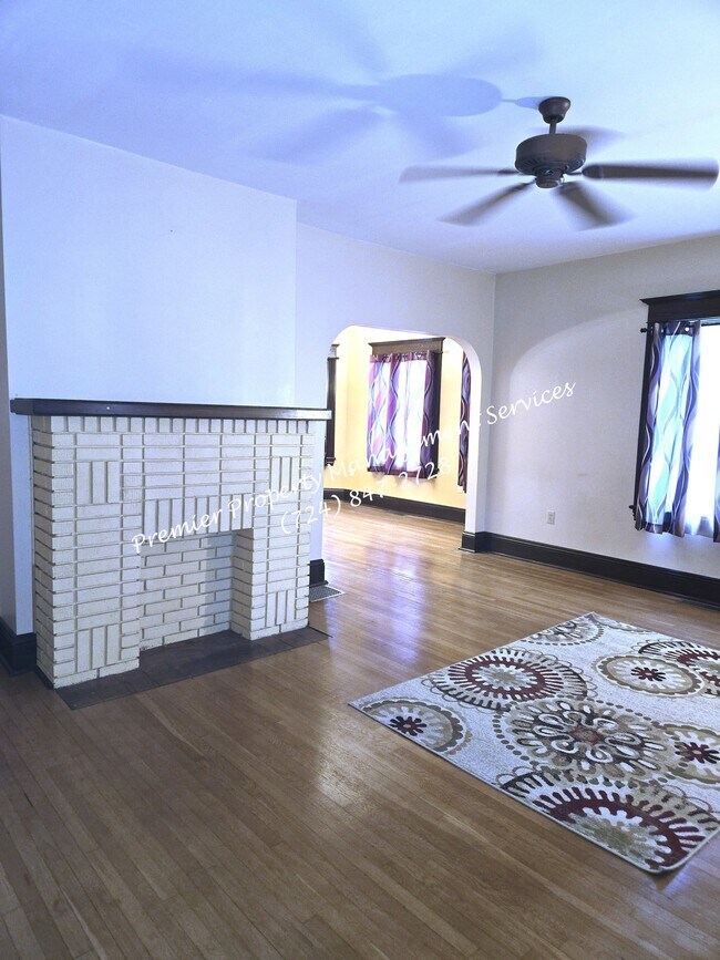 Building Photo - 140 Jefferson Ave