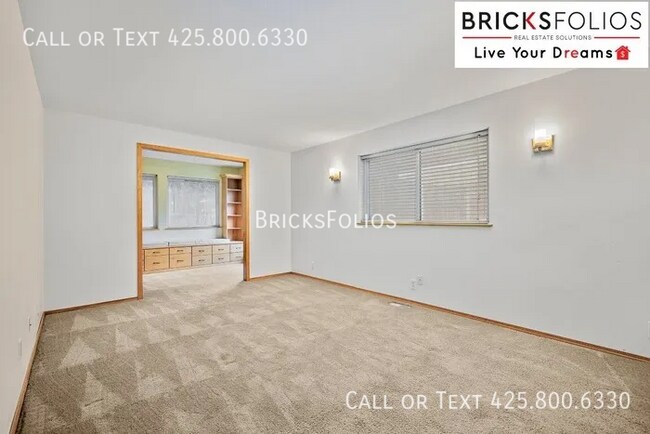 Building Photo - Welcome to Tukwila Haven – Open Concept Home Near Sound Transit!