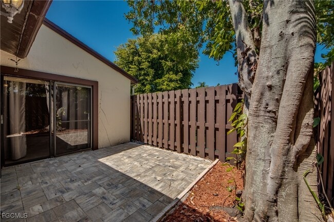 Building Photo - 12920 Sandpoint Ct
