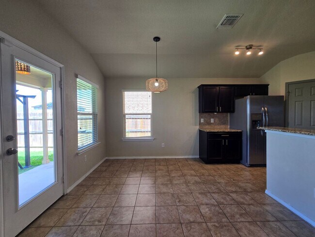 Building Photo - 5308 Waterbank Ln