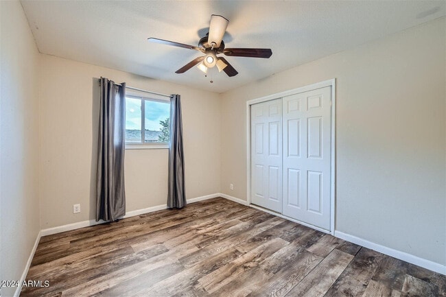 Building Photo - 3615 S Margo Dr