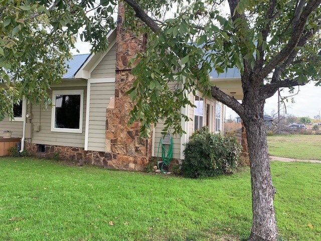 Building Photo - 3381 Sartain Rd