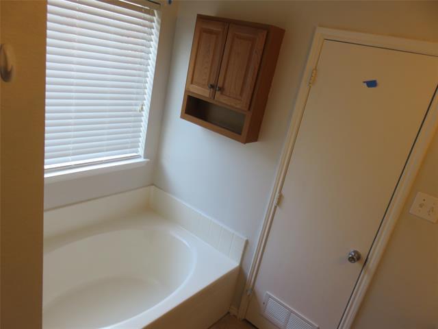 Building Photo - 2026 Tanur Cascade Dr