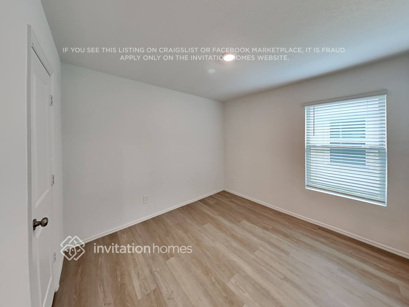 Building Photo - 18819 Charter Elm Dr