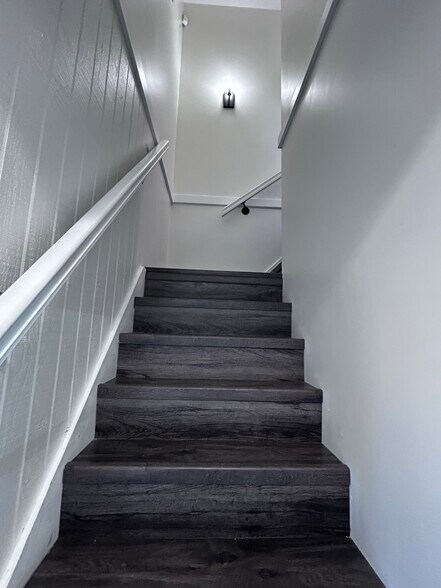 Building Photo - 3700 Cairnbrook Ct