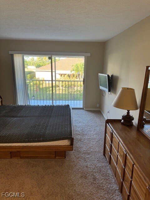 Building Photo - 4420 Santa Barbara Blvd