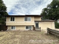 Building Photo - 1250 Chiricahua Dr