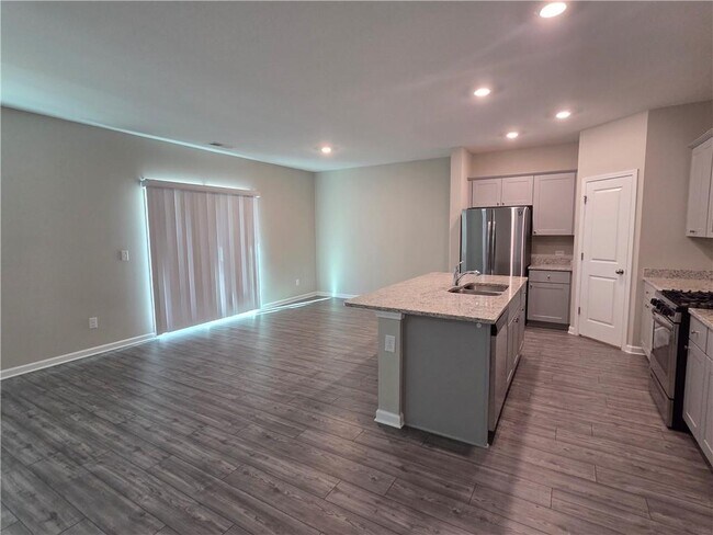 Building Photo - 2088 Nuthatch Dr