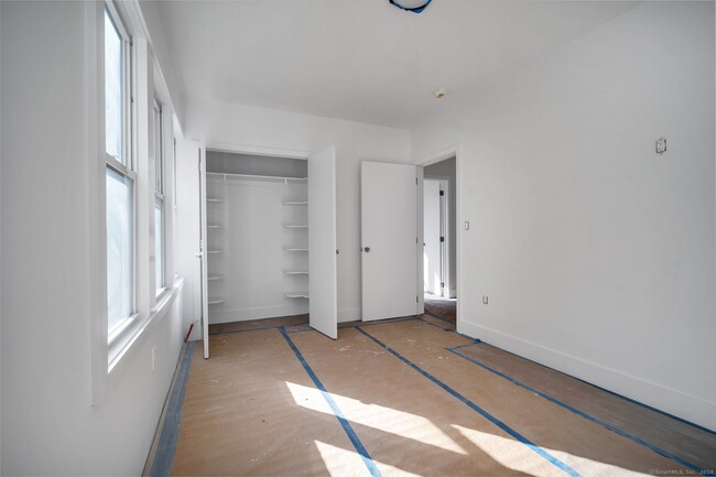 Building Photo - 242 Harral Ave