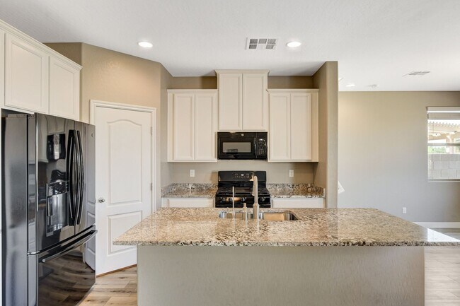 Building Photo - Beautiful Two-Story Home in Gated Cortona – Southern Highlands!