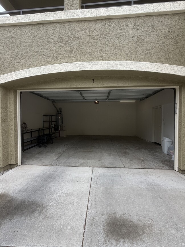 Building Photo - 9900 Wilbur May Pkwy