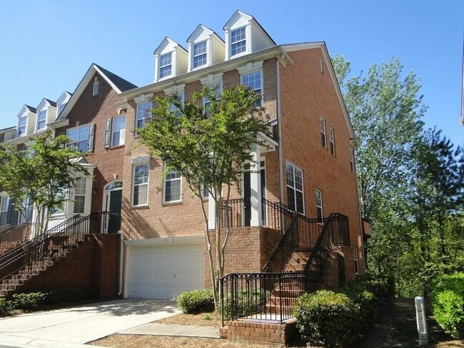 Building Photo - 1749 Highlands View Dr