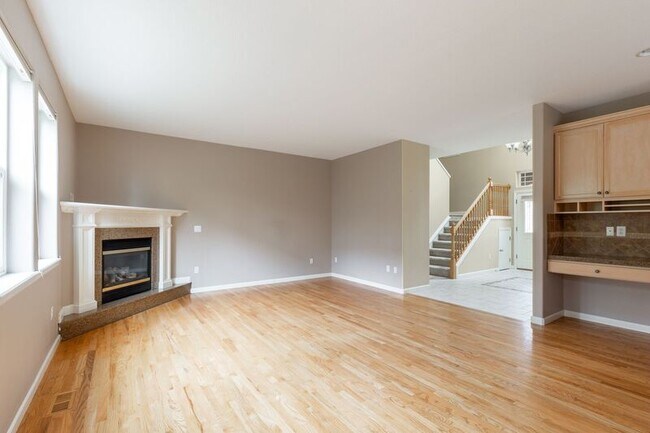 Building Photo - 11528 SE Verns Way