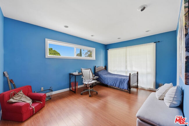 Building Photo - 4401 Nogales Dr