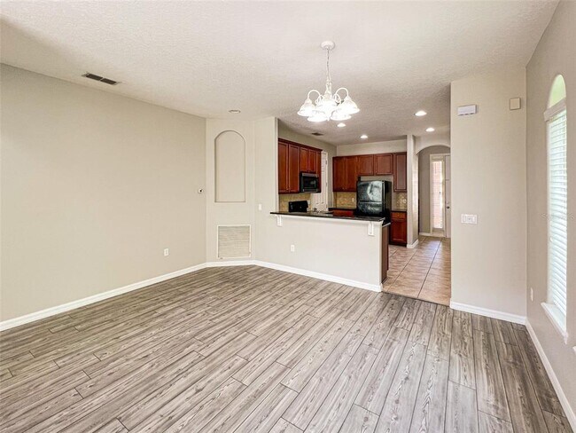 Building Photo - 10114 Willow Grove Ct