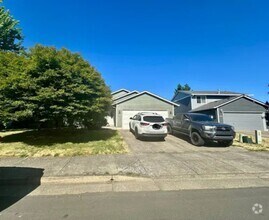 Building Photo - single level house