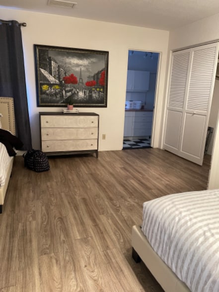 Building Photo - 20 Mission Rd