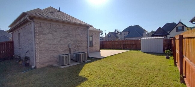 Building Photo - 8322 Everly Meadows Dr