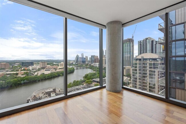 Building Photo - 44 East Ave