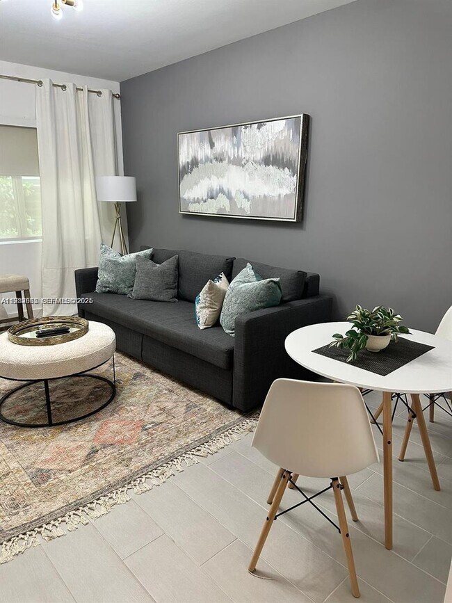 Building Photo - 740 Meridian Ave