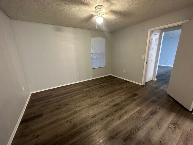 Building Photo - 951 Salt Pond Pl