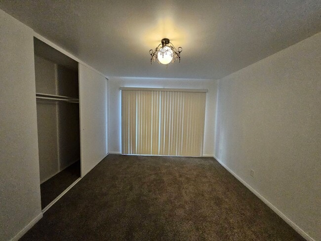 Building Photo - Spacious Private Home with Pool on Nearly Half an Acre