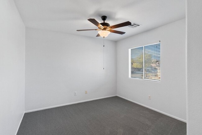 Building Photo - BEAUTIFUL 3 BED HOME IN SUMMERLIN- NEW FLOORING! HUGE LOFT!