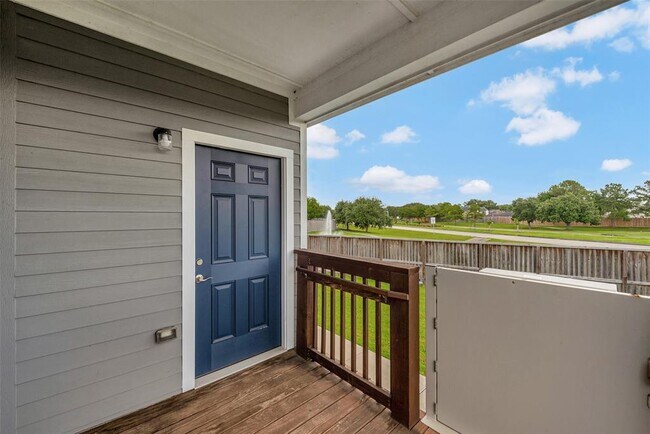 Building Photo - 203 Glade Bridge Ln