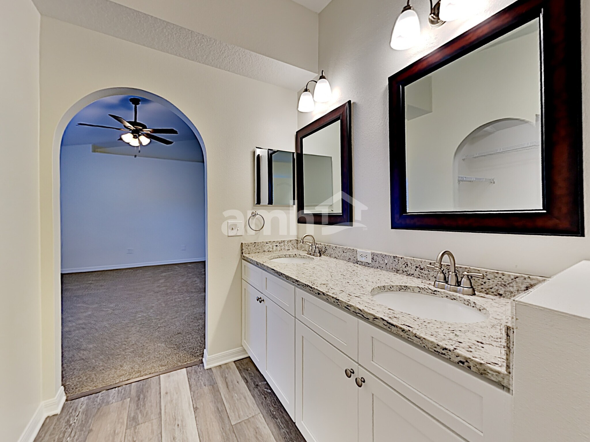 Building Photo - 116 Osprey Marsh Ln