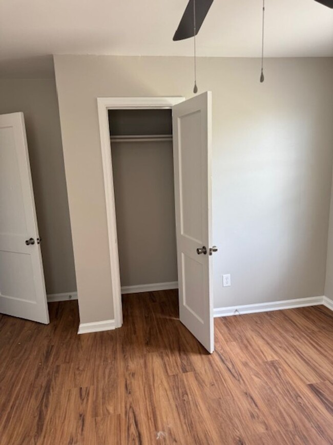 Building Photo - Charming North Augusta Duplex