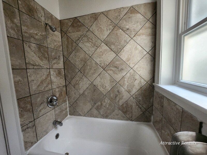 Building Photo - 5350 W Division St