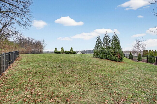 Building Photo - 738 Lost Canyon Blvd