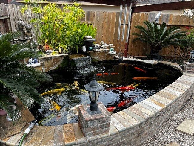 Building Photo - 2311 Echo Harbor Dr