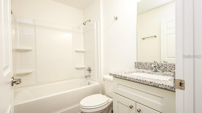 Building Photo - 151 Malauka Rd