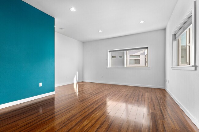 Building Photo - 4244 S Greenbelt Station Dr