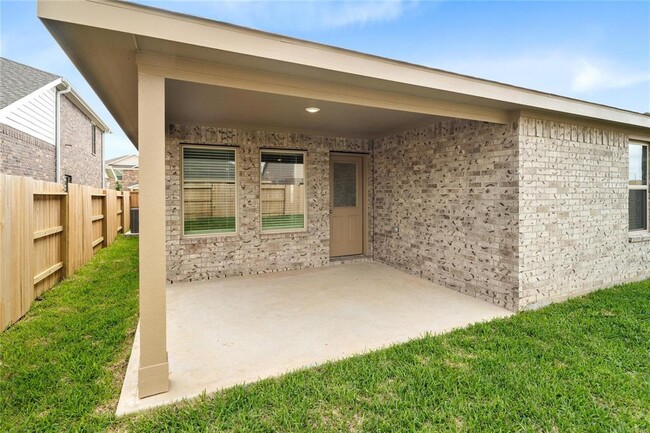 Building Photo - 5111 Sunvalley Bend Dr