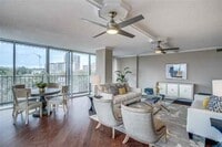 Building Photo - 3310 Fairmount-2047.4