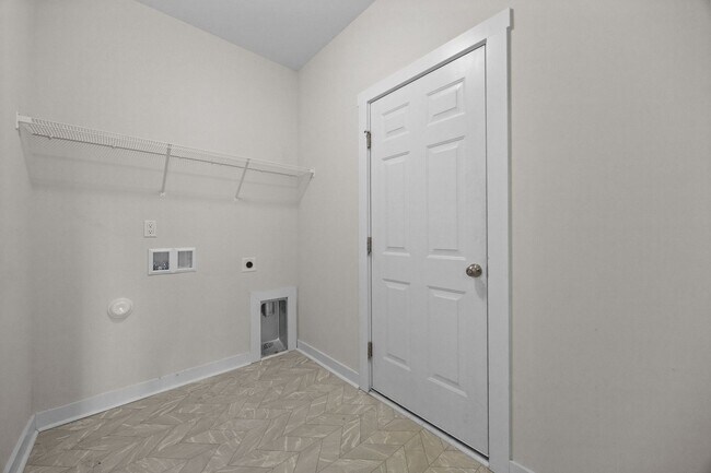 Building Photo - 217 Walker Grv Ln