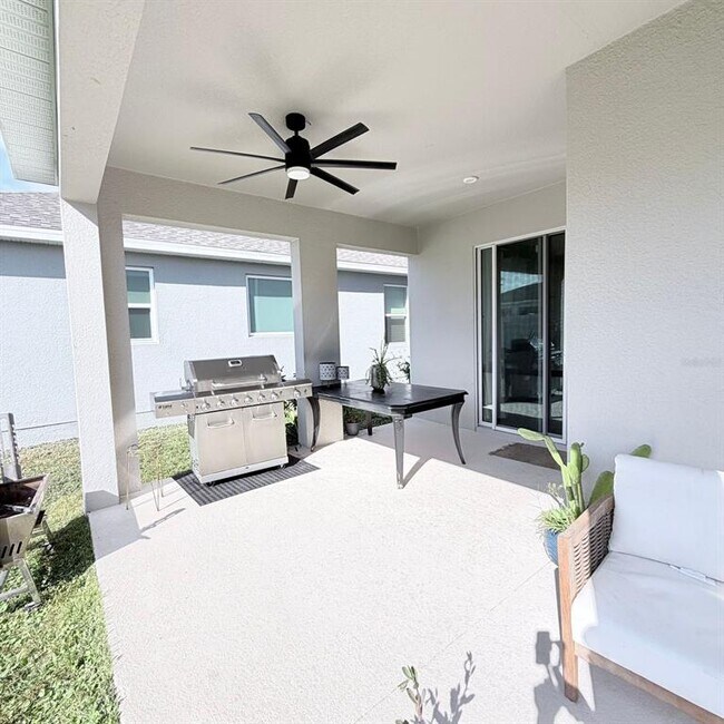 Building Photo - 927 Vineyard Rdg Rd