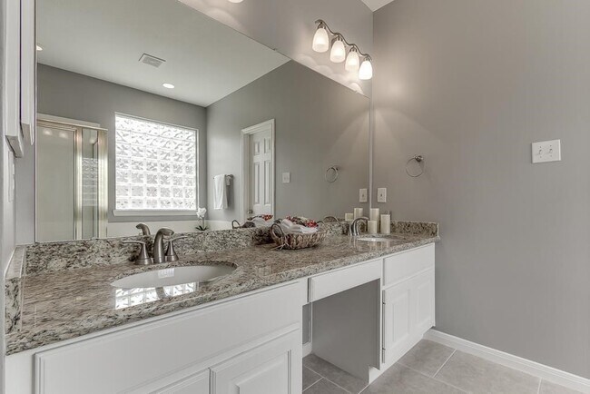 Building Photo - 11527 Ruby Canyon Ln